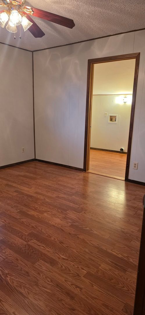 Building Photo - 5006 TX-7