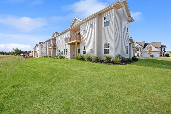 Building Photo - 1824 Horseshoe Ln