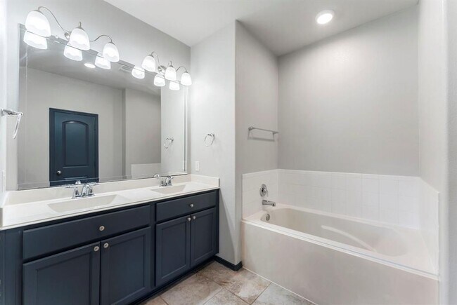 Building Photo - 24331 Ravenna Landing Loop