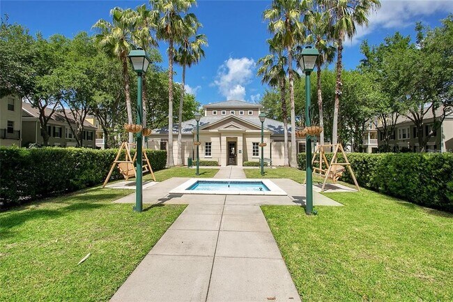 Building Photo - 710 Siena Palm Dr