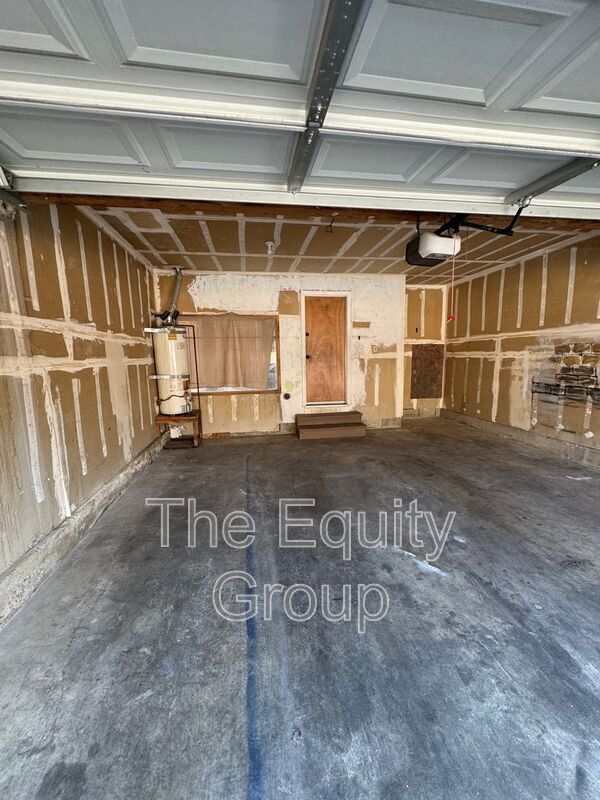 Building Photo - 4819 Westgate Ave