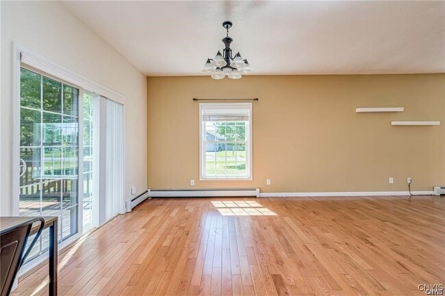 Building Photo - 26558 Andrew Dr