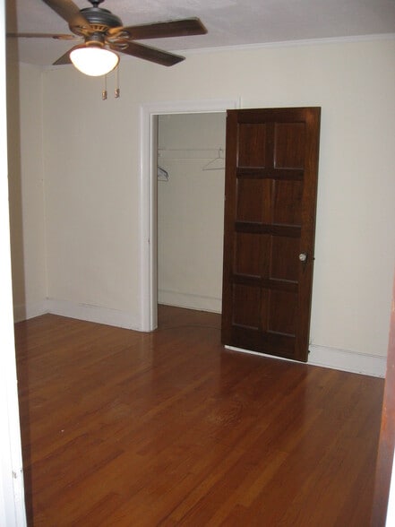 Building Photo - 5214 Ingersoll Ave
