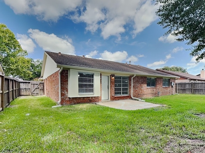 Building Photo - 2307 Romayor Ct