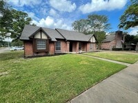 Building Photo - 8403 Windy Cove Ct