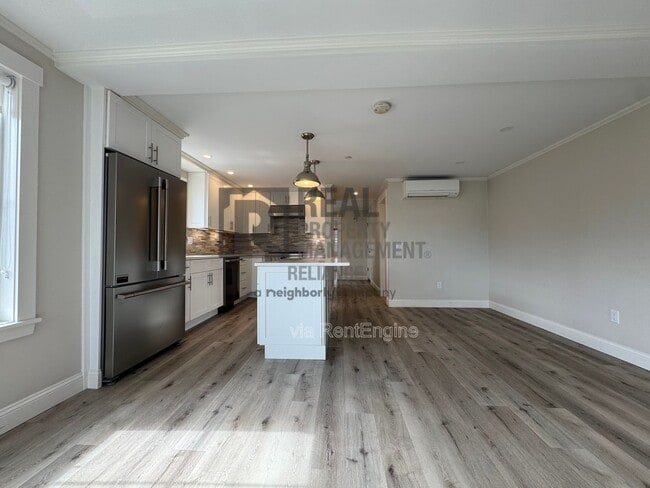 Building Photo - 150 Merrimac St