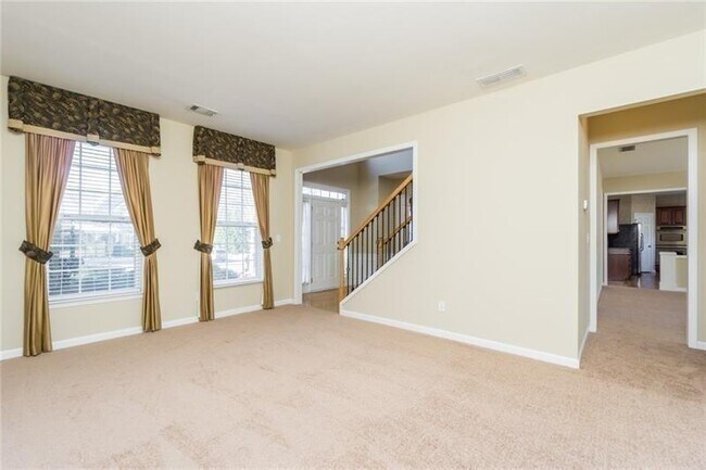Building Photo - 4987 Rustic Canyon Dr