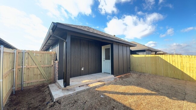 Building Photo - Welcome to Brand New Masonwood featuring this 3 Bedroom 2 Bath 2 Car Garage Duplex in a Great loc...