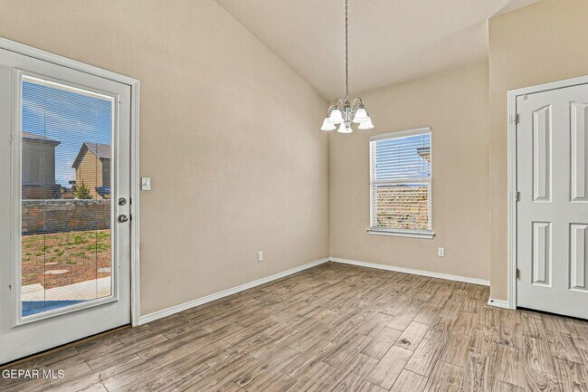 Building Photo - 14832 Orsten Artis Ave