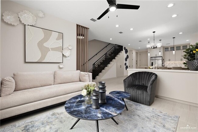 Building Photo - 22 Canary Ave