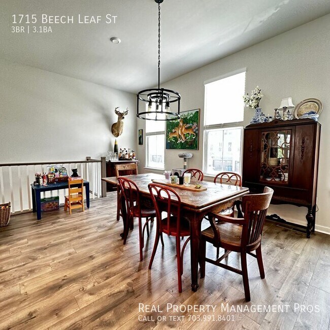 Building Photo - 1715 Beech Leaf St