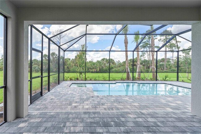 Building Photo - 15077 Jadestone Dr