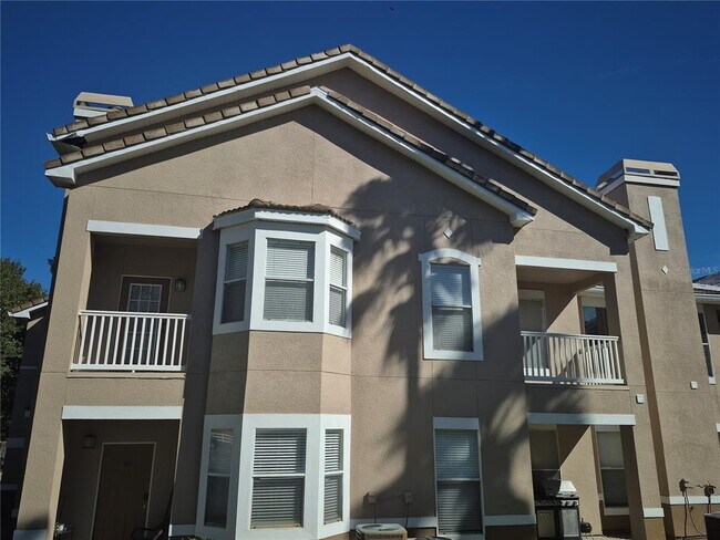 Building Photo - 18104 Villa Creek Dr