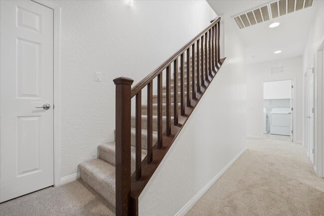 Building Photo - 8747 W Moon Crater Ave