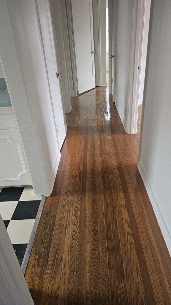 Building Photo - 2545 Nevada Ave