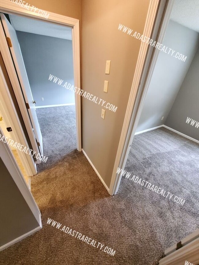 Building Photo - Gorgeous Shawnee Mission NW Home-Available...