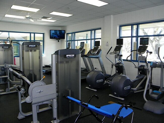 Building Photo - 307 Whitecap Dr