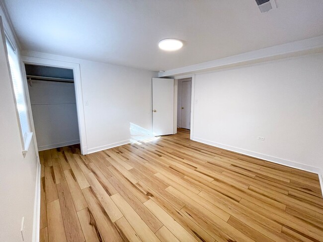 Building Photo - 801 Calhoun St