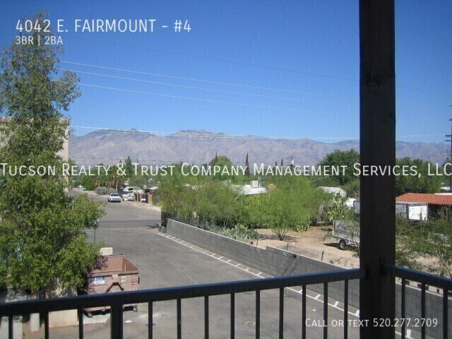 Building Photo - 4042 E. FAIRMOUNT-#4