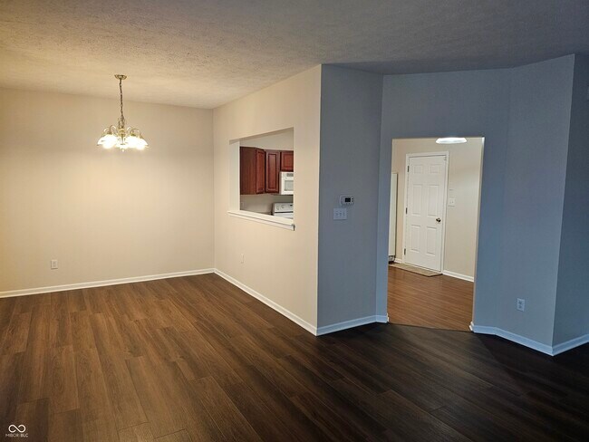 Building Photo - 7043 Gavin Dr