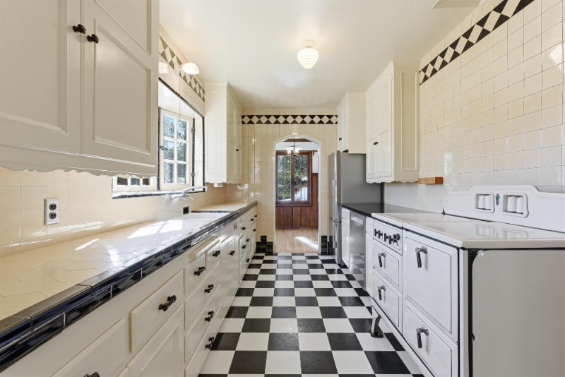 Building Photo - 2811 Bright Ln