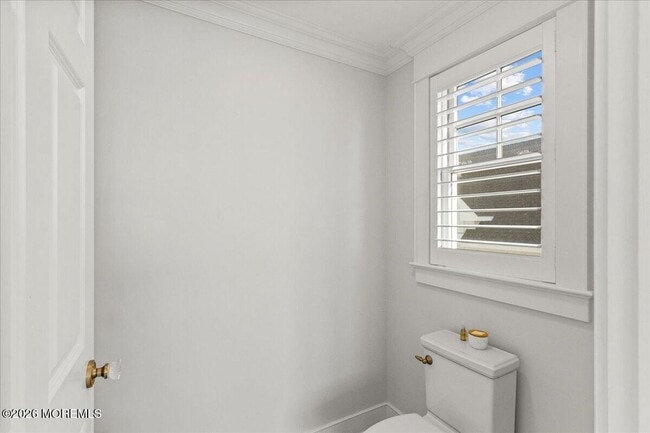 Building Photo - 1200 Bay Ave