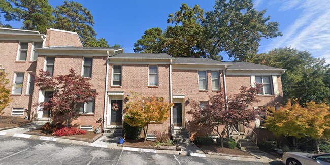 Building Photo - 4051 Heather Ct NW