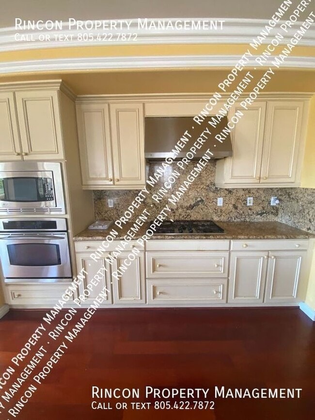 Building Photo - Elegant Long Term Large Home Rental - Load...