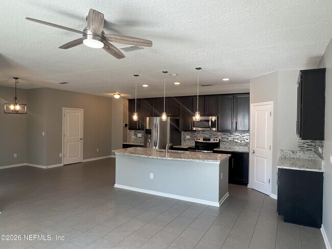 Building Photo - 3179 Chestnut Ridge Way