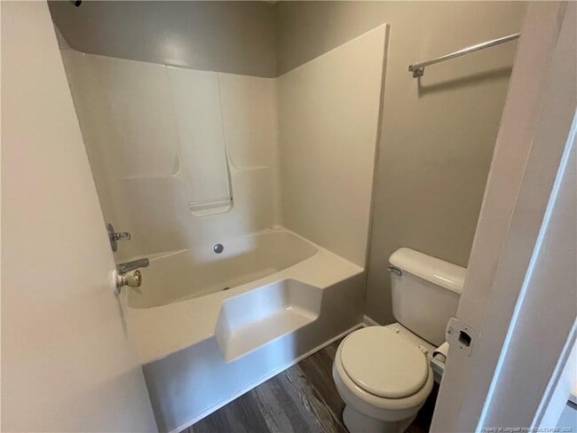 Building Photo - 3392 Galleria Dr