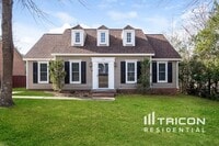 Building Photo - 516 Kenton Dr
