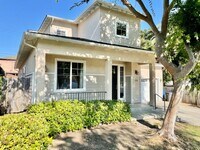 Building Photo - Newer 5 Bedroom House Close to Cal Poly