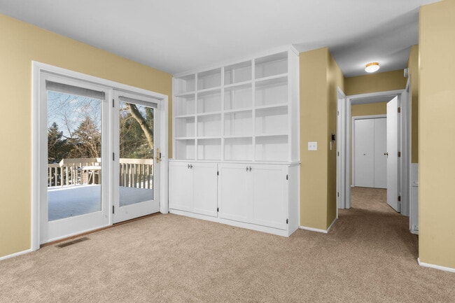 Building Photo - 9434 Neal Rd