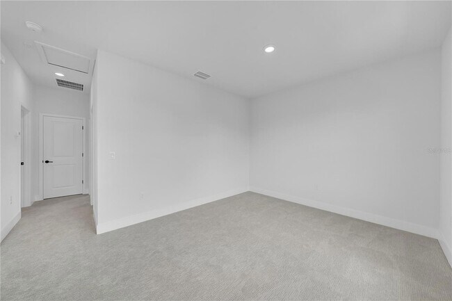 Building Photo - 7267 Kodiak Ln