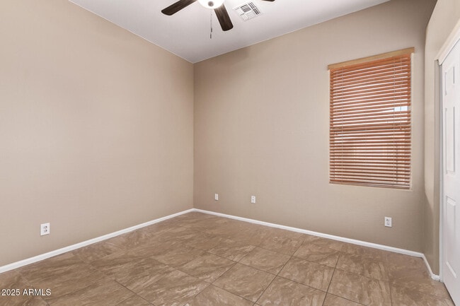 Building Photo - 12429 W Pima St