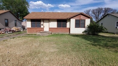 Building Photo - 4905 S Parker St