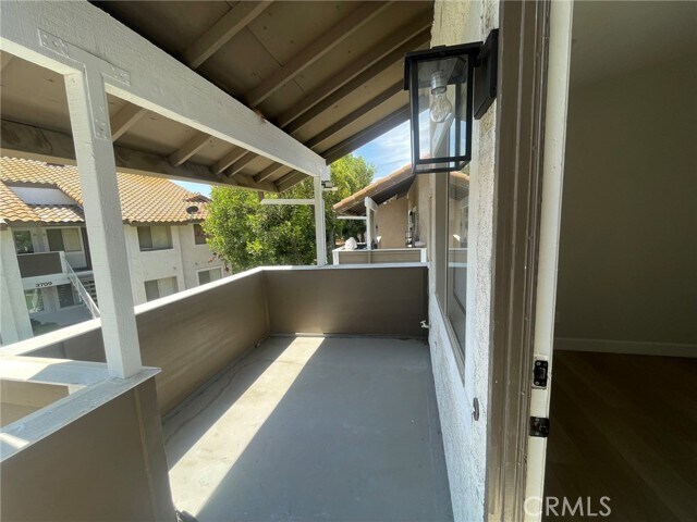 Building Photo - 3703 Country Oaks Loop