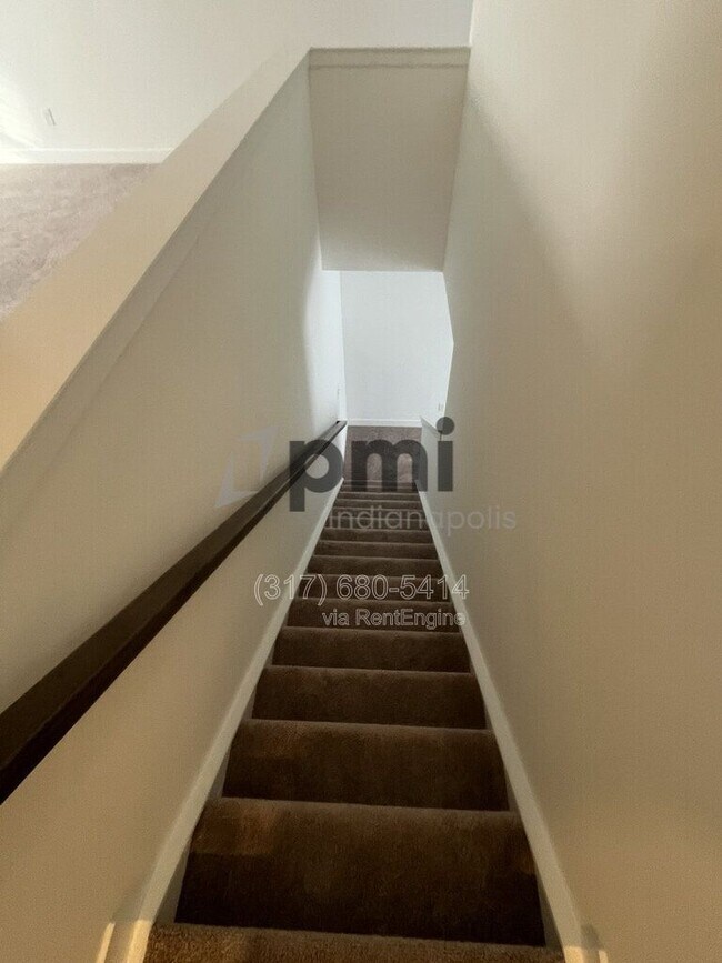 Building Photo - 2948 Woods Edge Dr