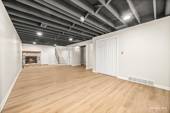 Building Photo - 8N470 Thomas Rd