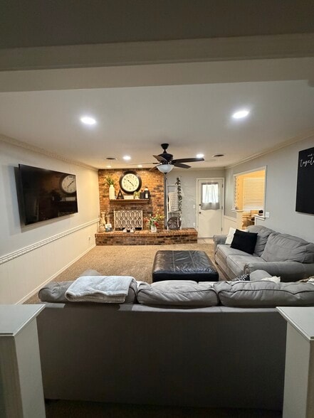 Building Photo - 1106 Parr St