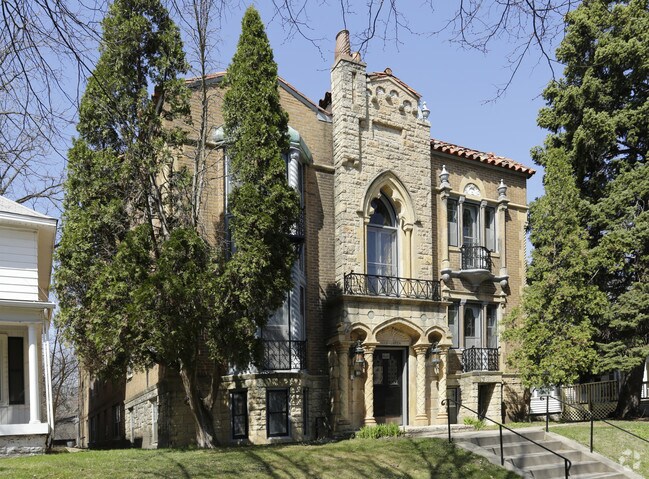 Primary Photo - Moorish Mansion
