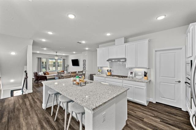 Building Photo - 112 Peach Orchard Ln