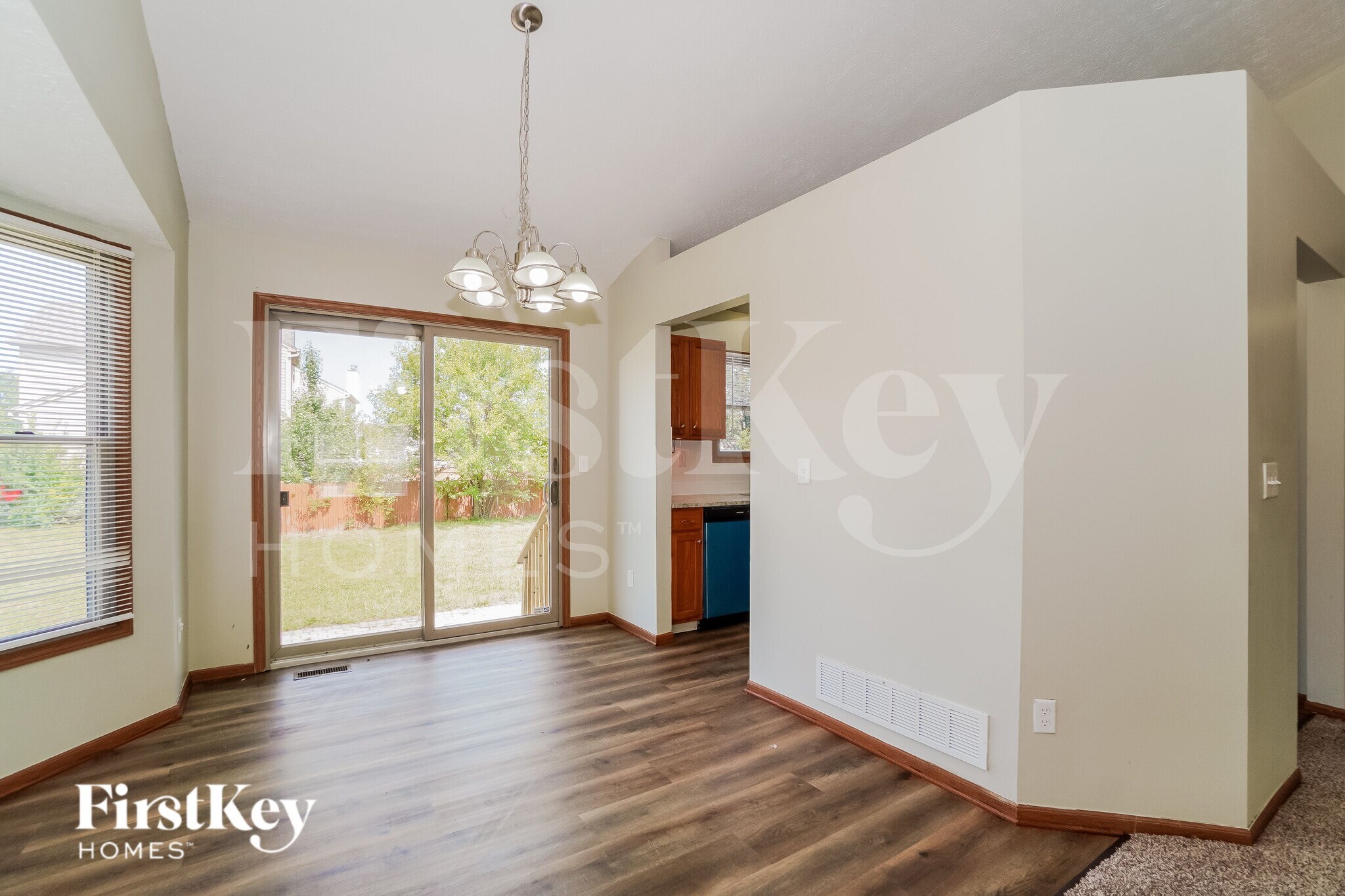 Building Photo - 5720 Larksdale Dr