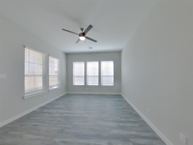 Building Photo - 22745 Terrazzo Dr