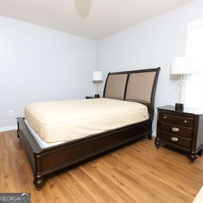 Building Photo - 1705 Barfield Run NW