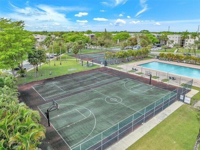 Building Photo - 8540 SW 133rd Avenue Rd