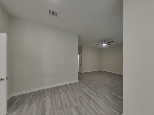 Building Photo - 22716 Terrazzo Dr