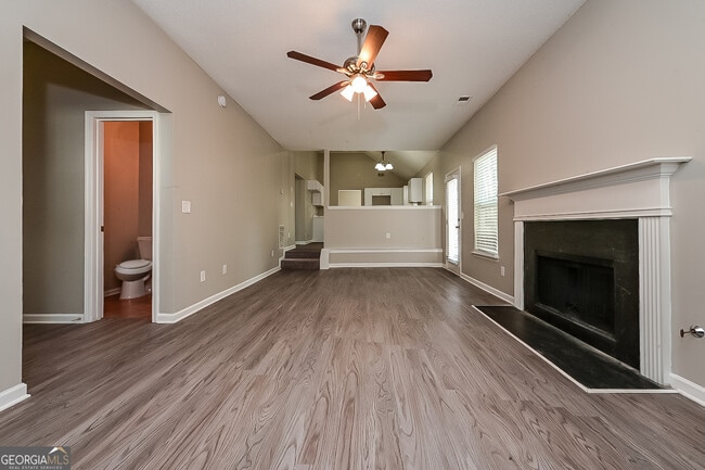 Building Photo - 541 Rosalind Terrace