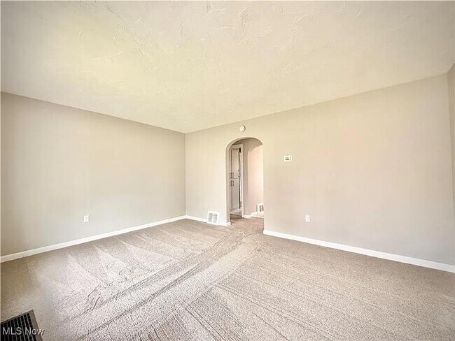 Building Photo - 1163 Greenwood Ave