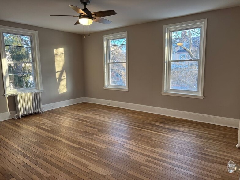 Building Photo - 331 W Front St